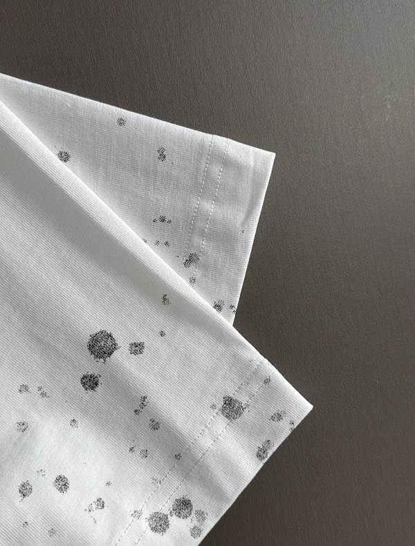 ブランドTシャツ着用イメージ